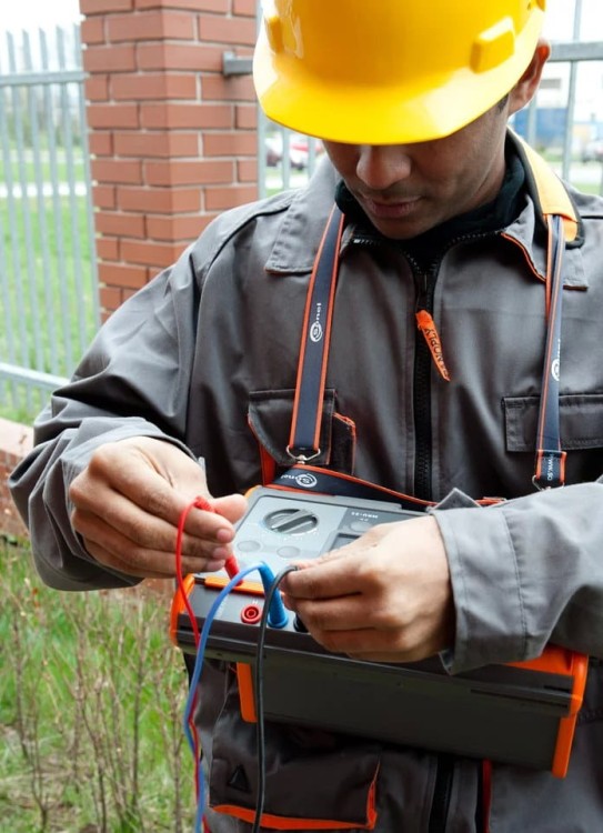 0523b9562d39a455c818f65cd0eb6b70