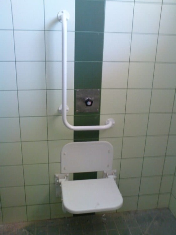 e9ebfad97cc1f39688f0010b6e9359c4